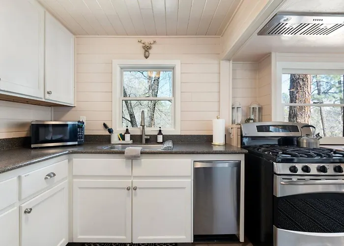 Pines Near Whiskey Row | King Bdrms | Fenced Yard *